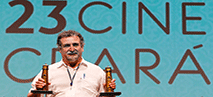 “Se Deus Vier que Venha Armado” é premiado no 23º Cine Ceará “Se Deus Vier que Venha Armado” é premiado no 23º Cine Ceará